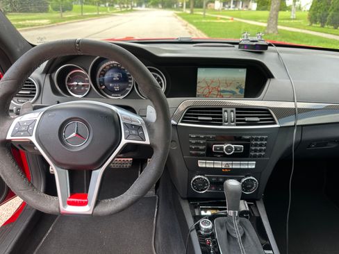 Used 2015 Mercedes-Benz C 63 AMG Coupe image 28