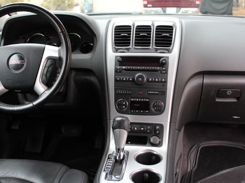 Used 2010 GMC Acadia SLT w/ Spring Special Package SLT-1 image 12