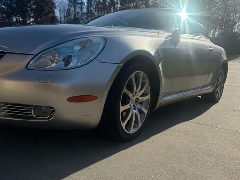Used 2002 Lexus SC 430 Convertible image 14
