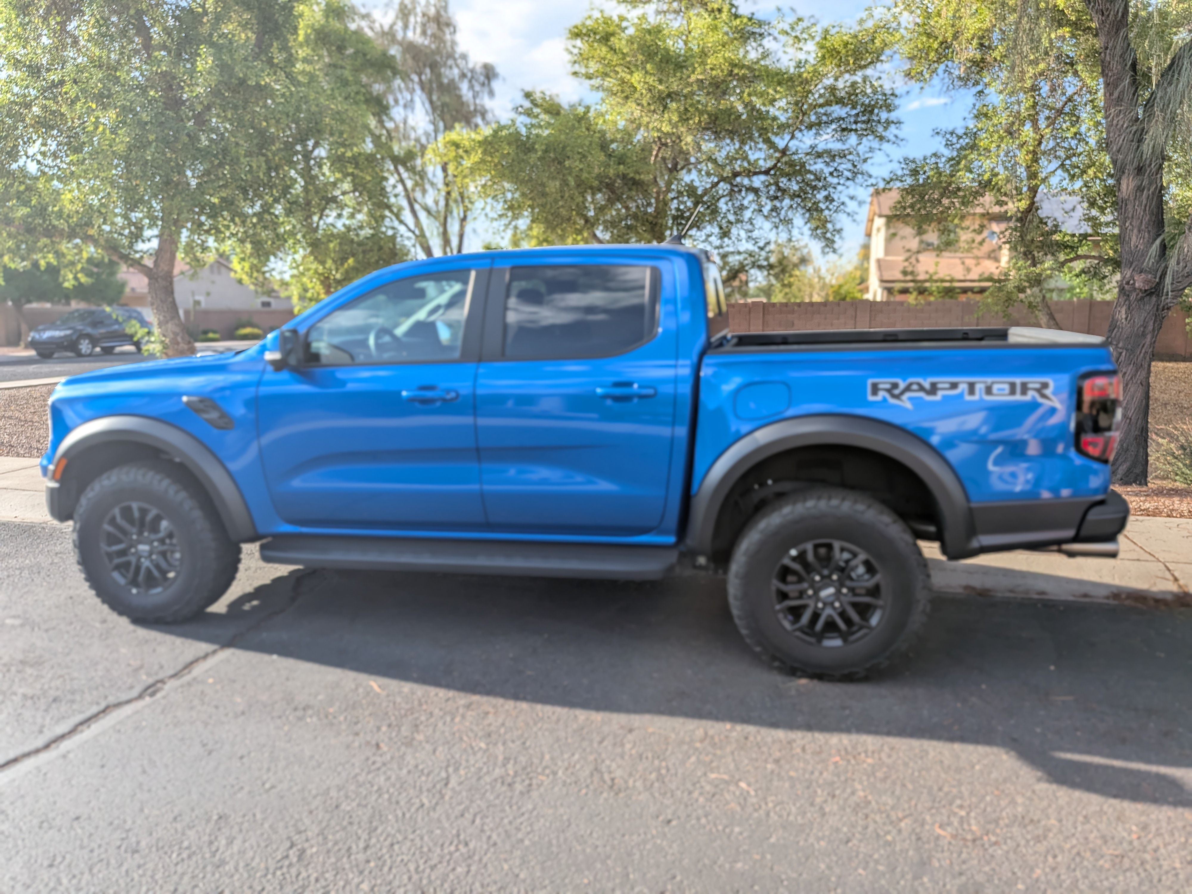 Used 2025 Ford Ranger Raptor AWD/4WD image 1