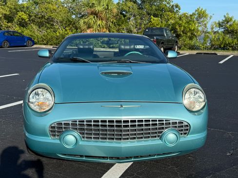 Used 2002 Ford Thunderbird image 4