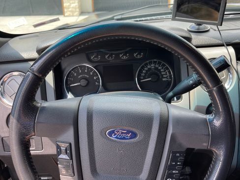 Used 2011 Ford F150 XLT w/ XLT Chrome Pkg AWD/4WD image 8