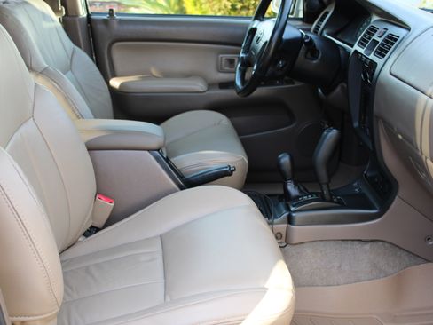 Used 2002 Toyota 4Runner SR5 image 22