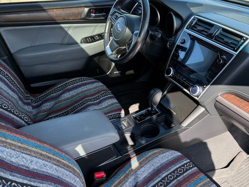 Used 2019 Subaru Outback 2.5i Limited image 6