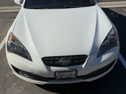 Used 2012 Hyundai Genesis 2.0T image 2