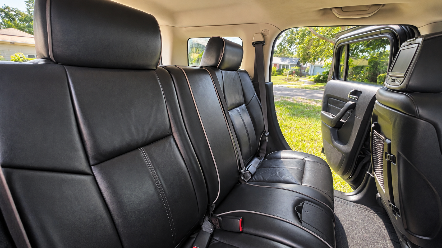 Used 2008 HUMMER H3 Luxury AWD/4WD image 25