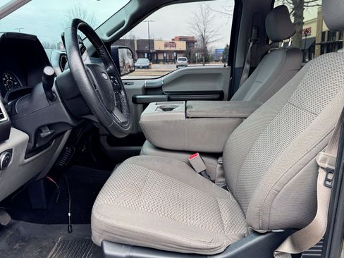 Used 2015 Ford F150 XLT w/ Equipment Group 302A Luxury image 11