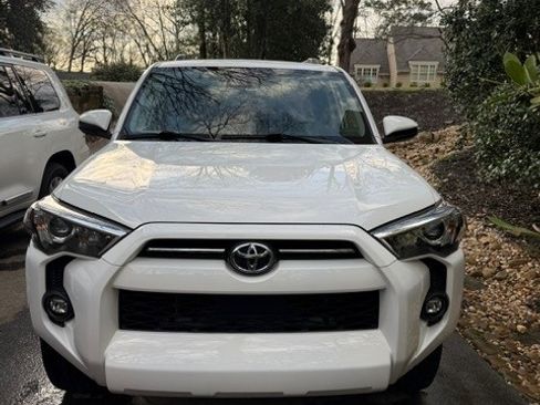 Used 2021 Toyota 4Runner SR5 image 1