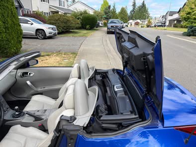 Used 2004 Nissan 350Z Touring RWD image 10