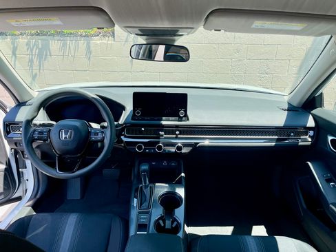 Used 2024 Honda Civic LX image 10