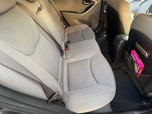 Used 2013 Hyundai Elantra GLS w/ Preferred Pkg FWD image 5