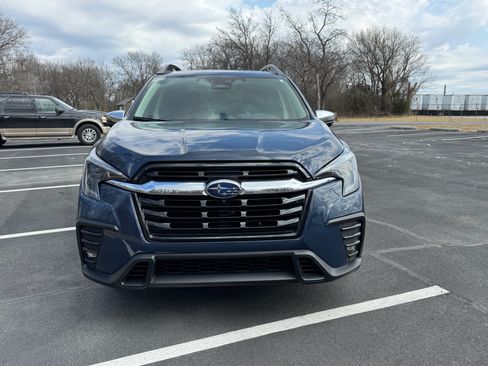 Used 2023 Subaru Ascent Limited w/ Technology Package image 16