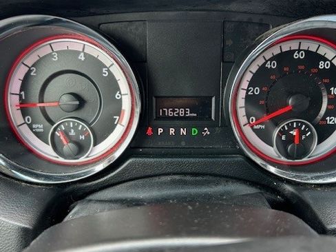 Used 2019 Dodge Grand Caravan SE image 11