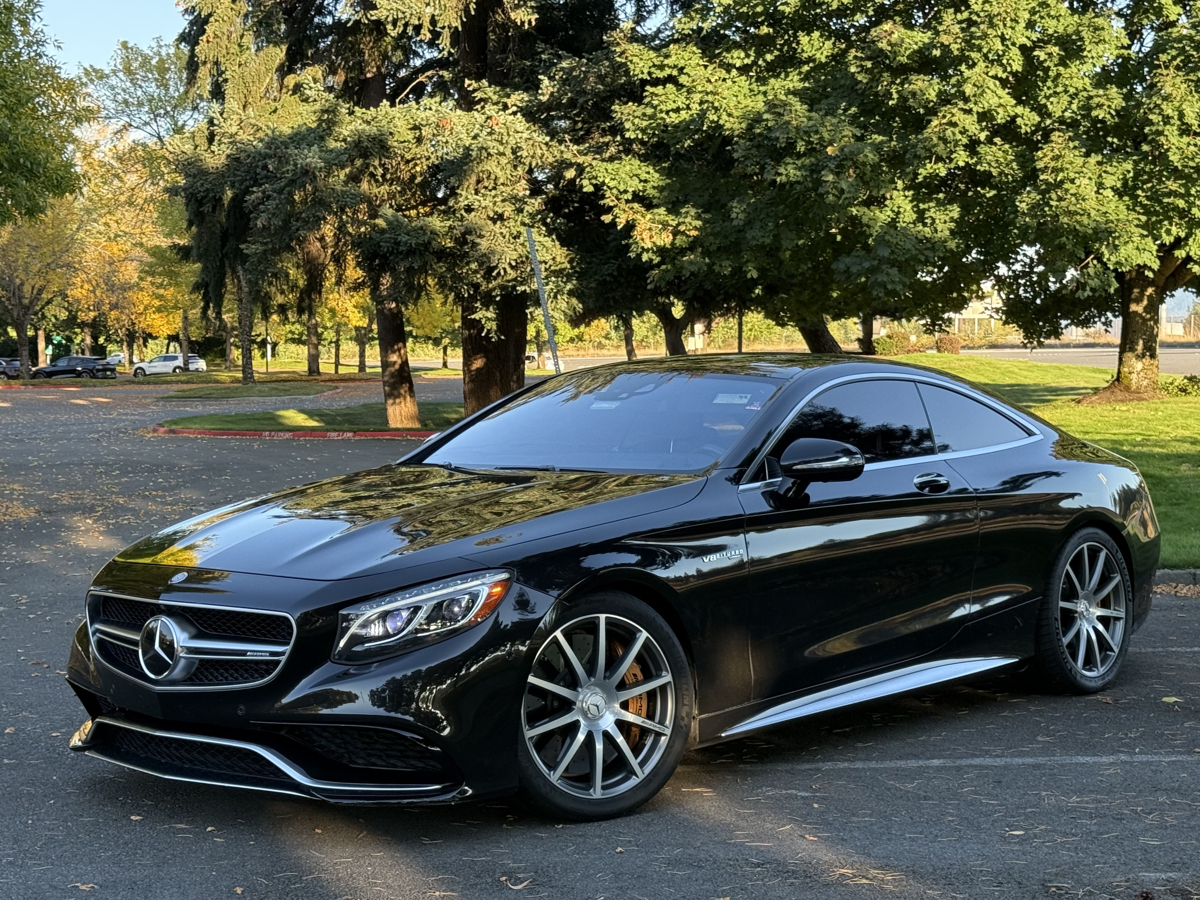 Used 2015 Mercedes-Benz S 63 AMG 4MATIC Coupe image 1