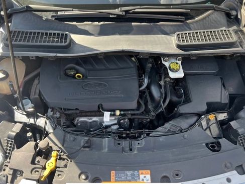Used 2018 Ford Escape SE AWD/4WD image 11