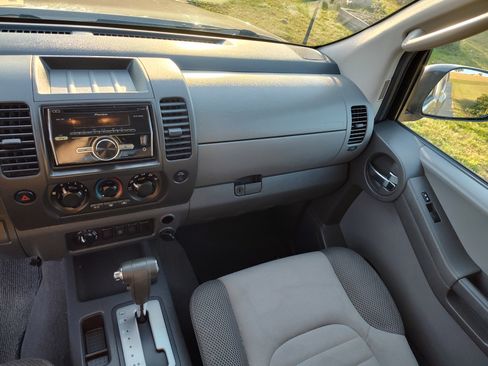 Used 2008 Nissan Xterra S image 13