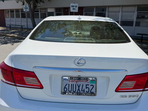 Used 2012 Lexus ES 350 w/ Touring Special Edition FWD image 5