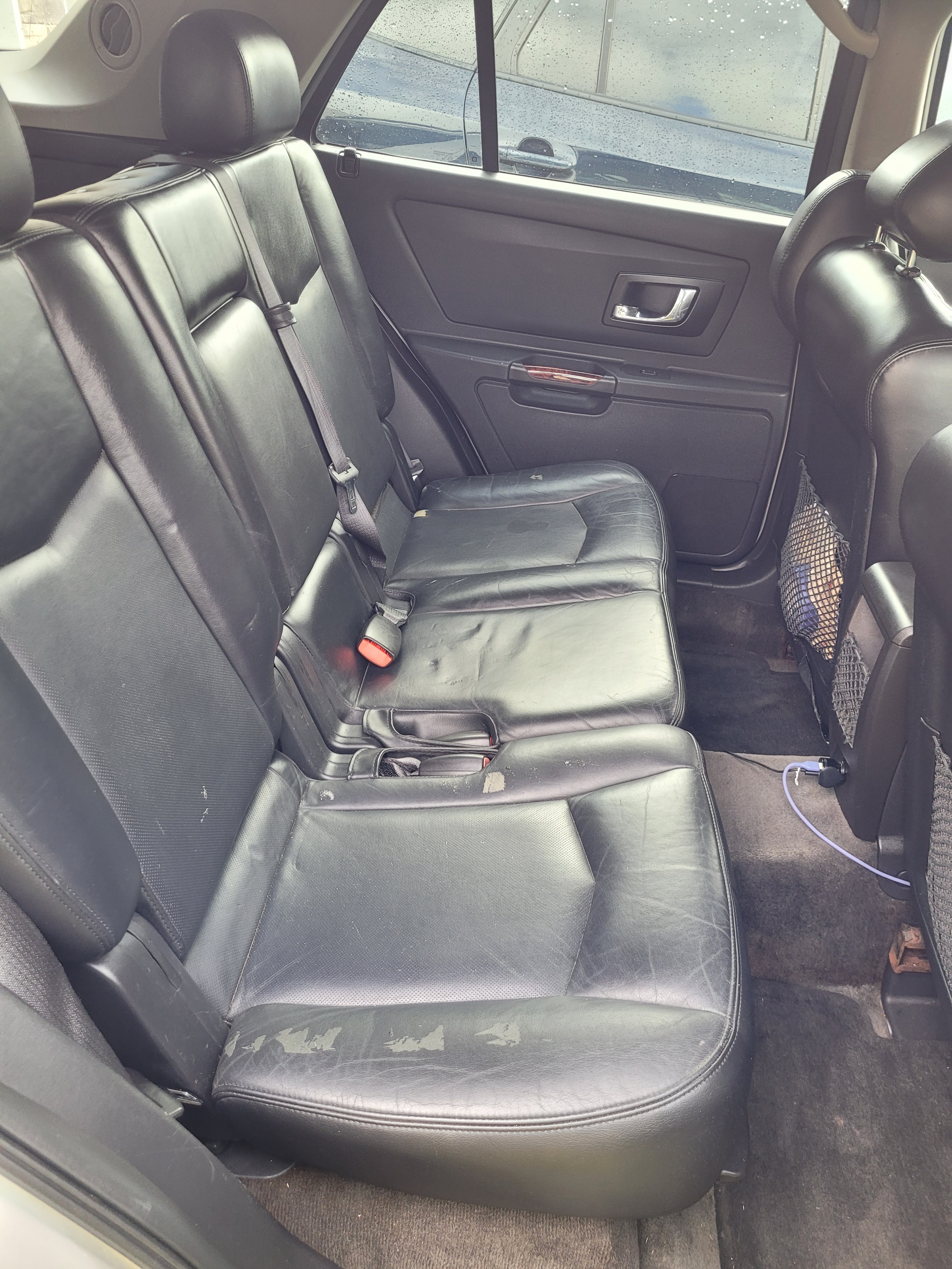 Used 2004 Cadillac SRX w/ Preferred Equipment Group AWD/4WD image 13