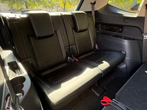 Used 2022 Volkswagen Atlas SE image 6