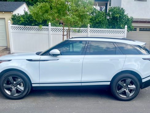 Used 2021 Land Rover Range Rover Velar S AWD/4WD image 13