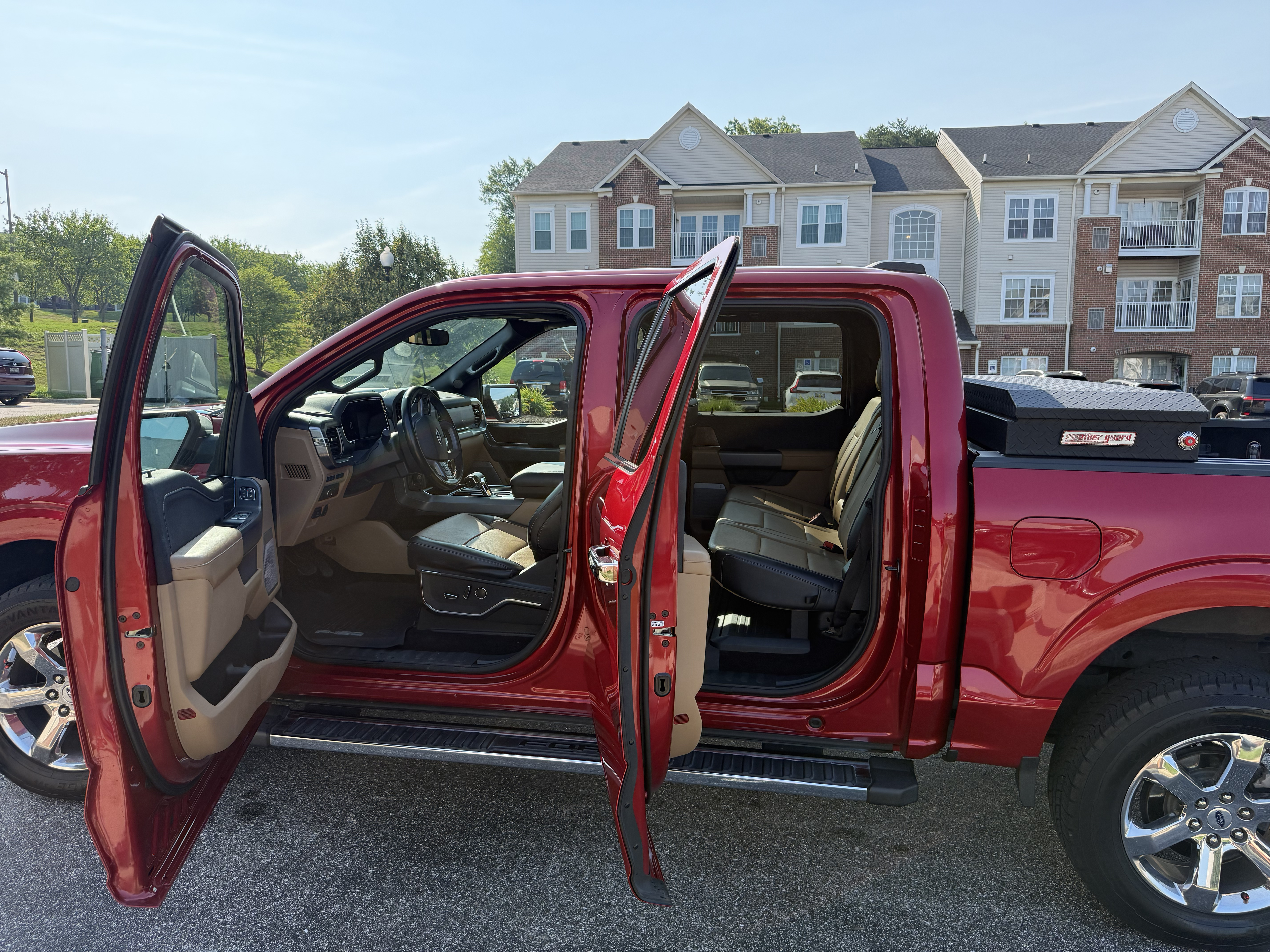 Used 2021 Ford F150 Lariat AWD/4WD image 14