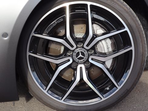 Used 2024 Mercedes-Benz C 300 Sedan image 12