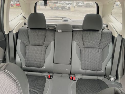 Used 2021 Subaru Forester Premium image 13