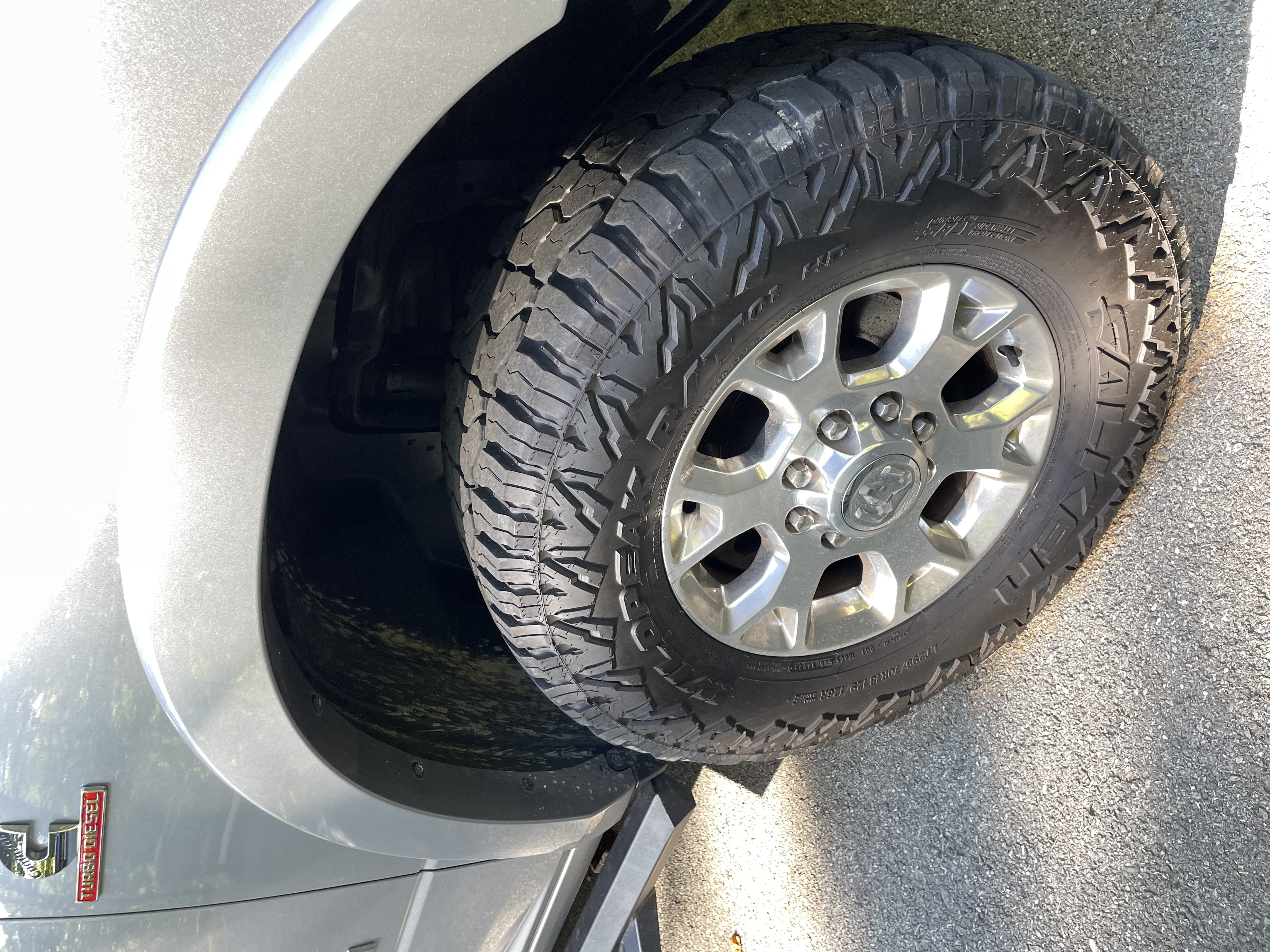 Used 2020 RAM 2500 Laramie AWD/4WD image 15