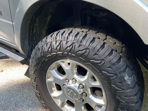 Used 2020 RAM 2500 Laramie AWD/4WD image 15