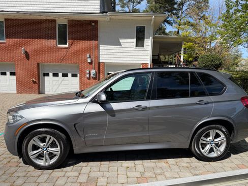 Used 2015 BMW X5 xDrive35d image 4
