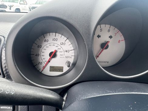 Used 2002 Toyota MR2 RWD image 28