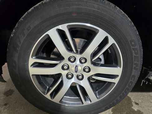 Used 2022 Ford Expedition Max Limited AWD/4WD image 25