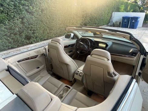 Used 2011 Mercedes-Benz E 350 Cabriolet image 13