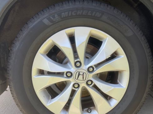 Used 2013 Honda CR-V EX image 12