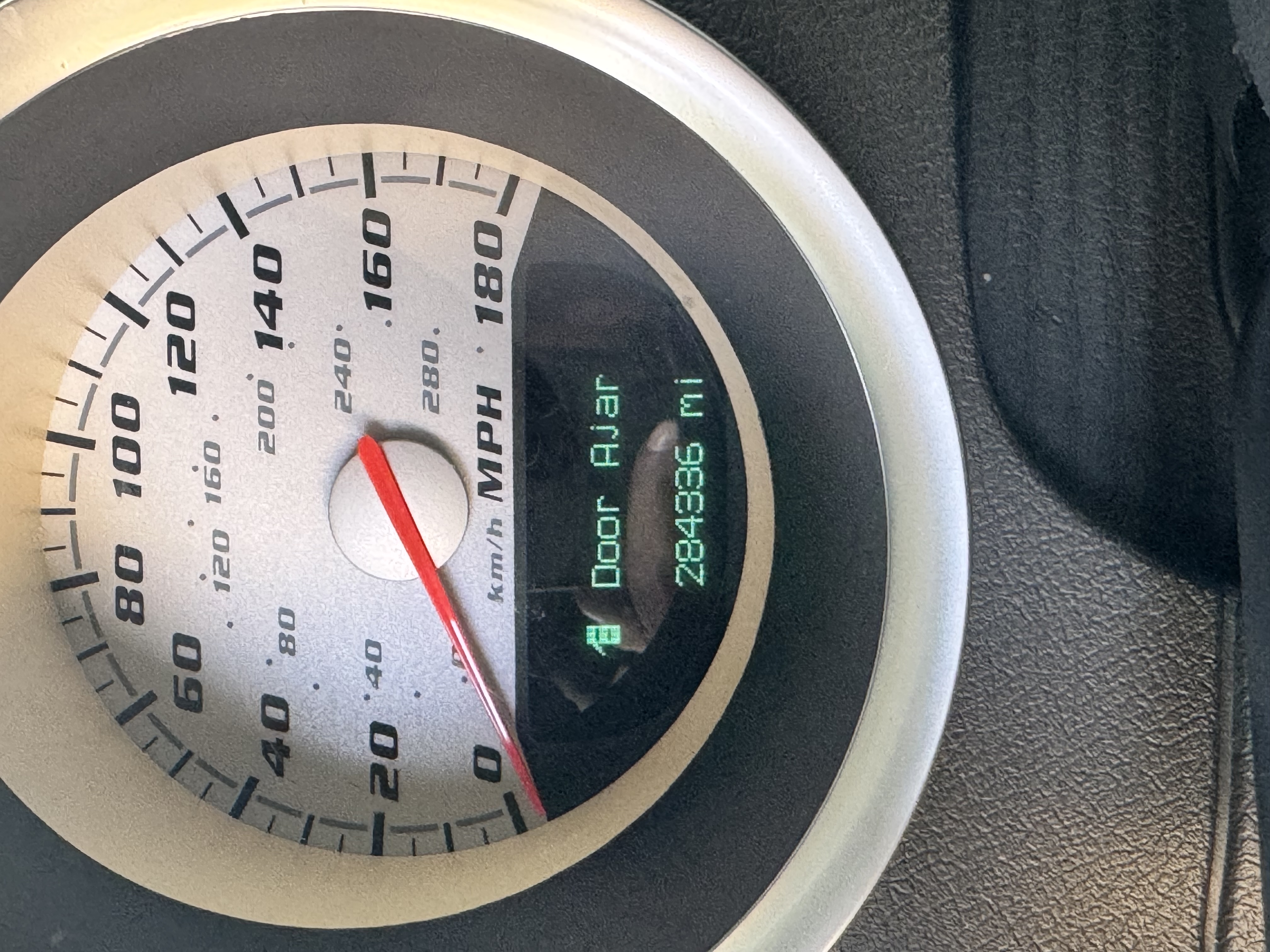 Used 2006 Dodge Magnum SRT8 w/ SRT Option Group III RWD image 4