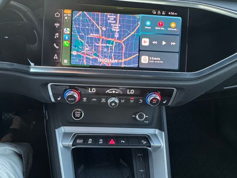 Used 2024 Audi Q3 2.0T Premium Plus image 12