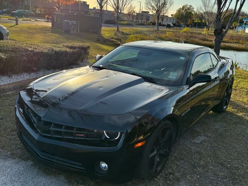 Used 2011 Chevrolet Camaro LT w/ RS Package image 4