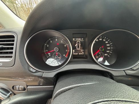 Used 2013 Volkswagen Jetta SE image 15