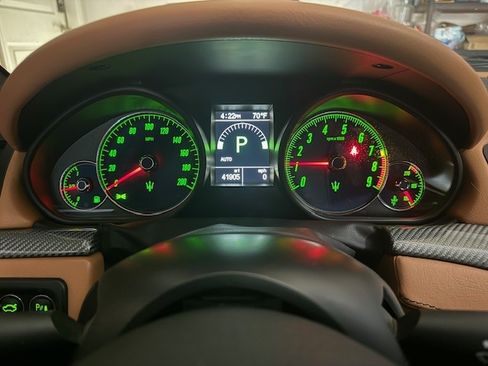 Used 2018 Maserati GranTurismo Sport image 9