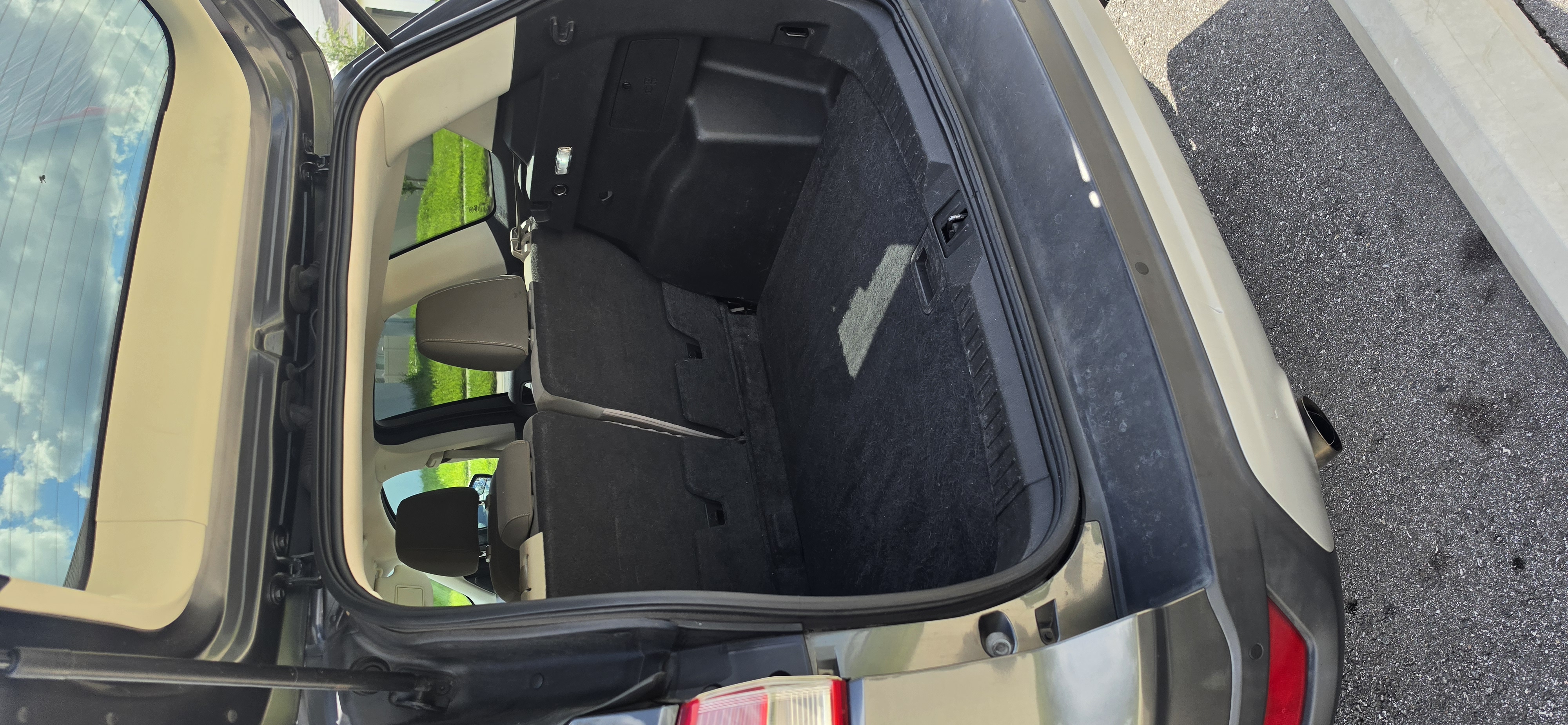 Used 2016 Ford Escape SE FWD image 14