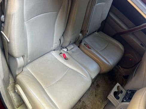 Used 2010 Toyota Highlander Limited image 37