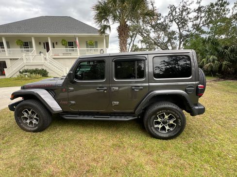 Used 2022 Jeep Wrangler Unlimited Rubicon w/ Steel Bumper Group image 2