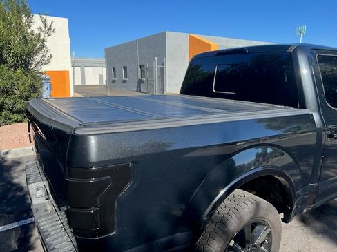 Used 2015 Ford F150 Lariat w/ Equipment Group 502A Luxury image 8