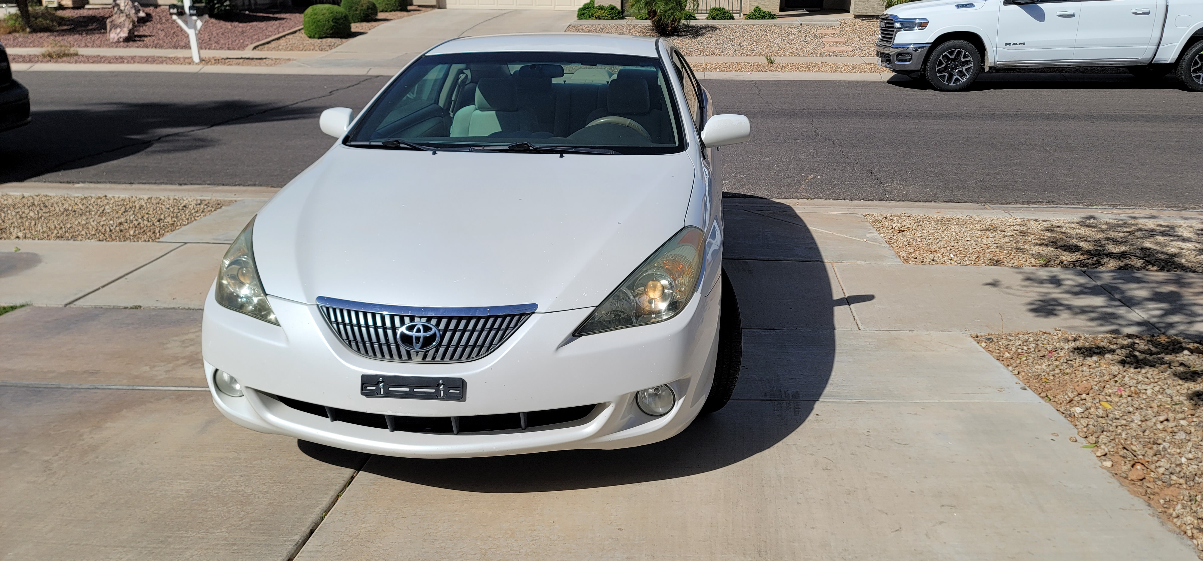 Used 2006 Toyota Solara SE Sport FWD image 2