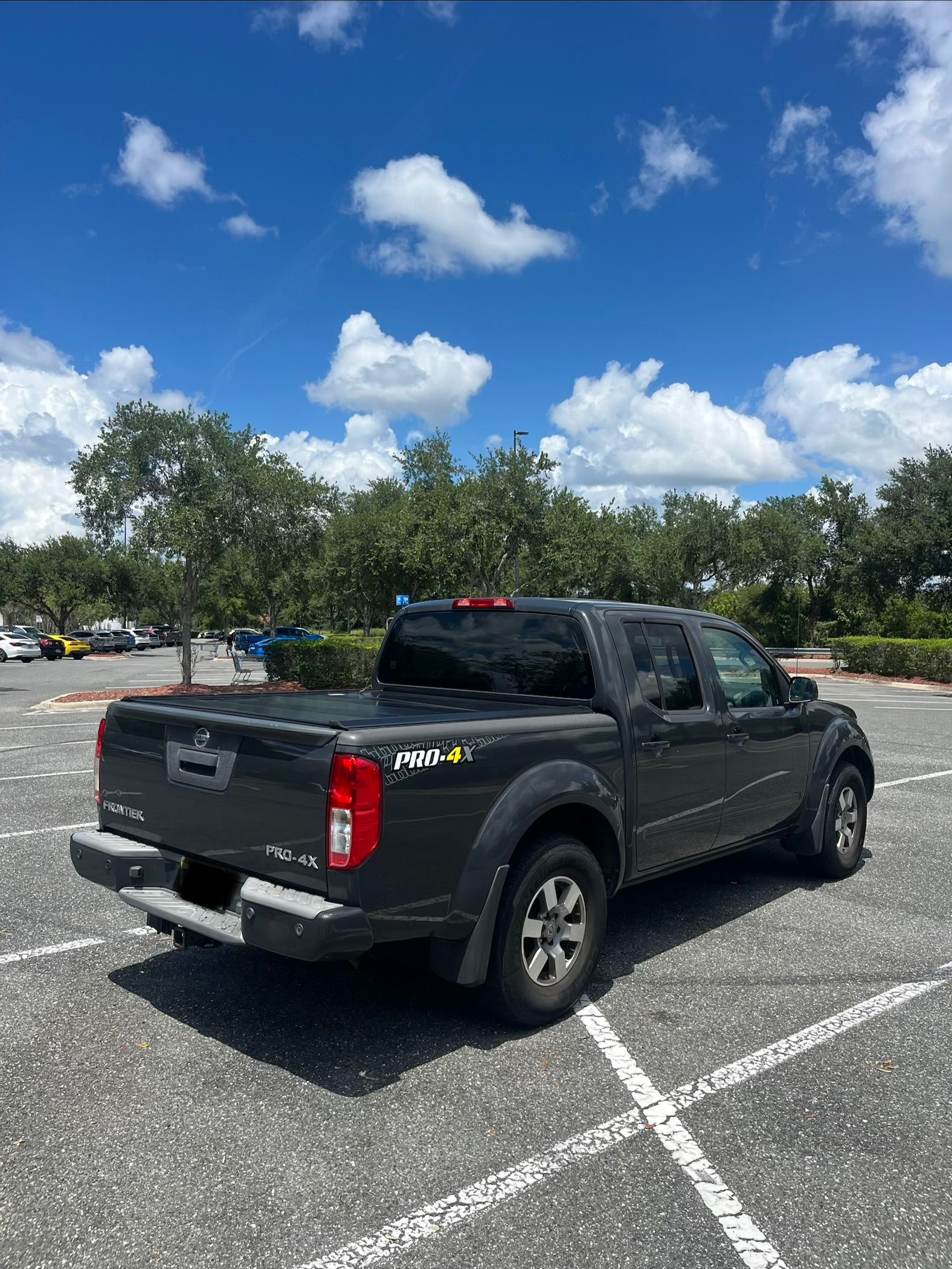 Used 2013 Nissan Frontier PRO-4X AWD/4WD image 6