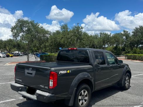 Used 2013 Nissan Frontier PRO-4X AWD/4WD image 6