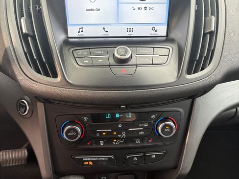 Used 2019 Ford Escape SE AWD/4WD image 9