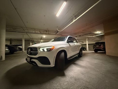 Used 2021 Mercedes-Benz GLE 350 image 13