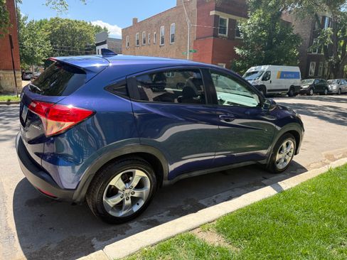 Used 2016 Honda HR-V EX image 5