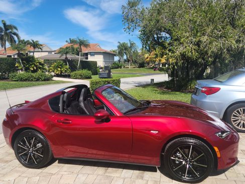 Used 2024 MAZDA MX-5 Miata RF Grand Touring w/ Weather Package RWD image 1